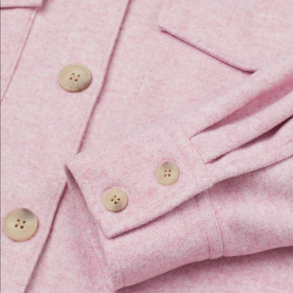 Light Pink H&M Fleece Shacket Button Up Shirt Jacket Oversized Size Medium NWOT - Picture 4 of 4